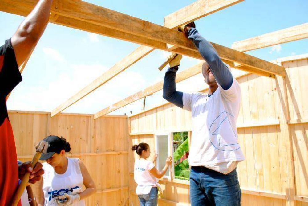CHASCOM�S: Invitaci�n a voluntarios para sumarse para construir m�dulos habitacionales