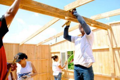 CHASCOM�S: Invitaci�n a voluntarios para sumarse para construir m�dulos habitacionales