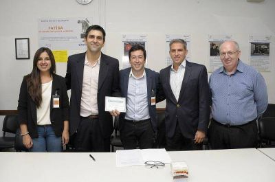 Nardini: �Acercamos el Estado municipal a empresas y vecinos�
