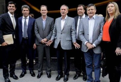 Bordet, presente en la reuni�n para consensuar un techo en la paritaria docente 