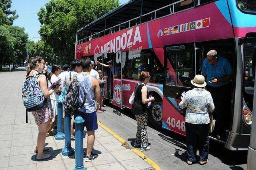 El Gobierno de Mendoza inform� que enero cerr� con un 20% m�s de turistas que en 2016
