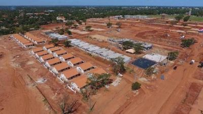 Abril, plazo para entrega de viviendas en barrio modelo