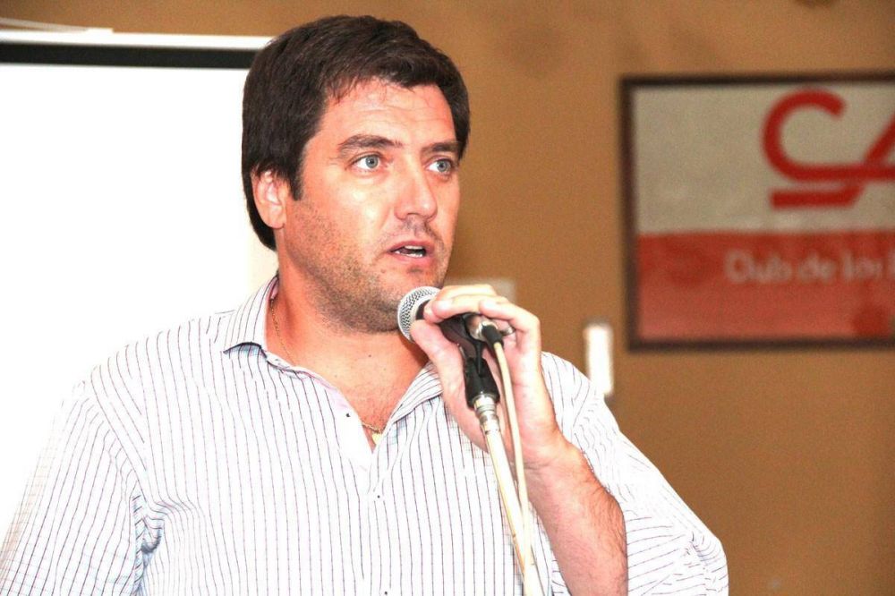 El municipio investiga si Santiago Aguiar, concejal y asesor de Meoni, puede cobrar los dos sueldos