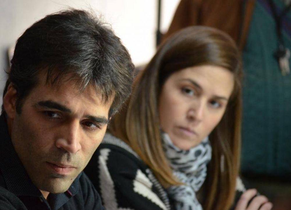 #Tetas en #Necochea: los L�pez quieren topless