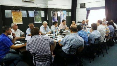 Primera Reuni�n del Consejo Directivo Nacional de ACIERA en 2017