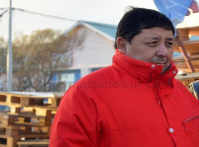 �Se han transformado en voceros del peor Gobierno de la historia fueguina�, Roberto Camacho