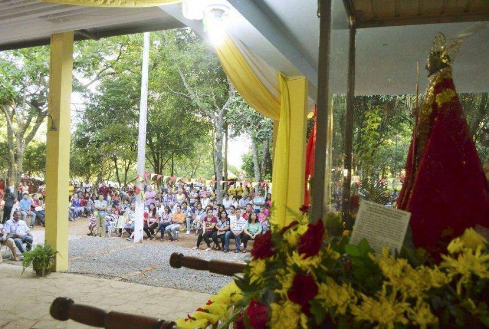 Antigua imagen de San Blas vuelve al santuario de Piribebuy