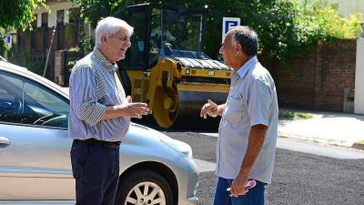 Andreotti supervis� renovaci�n asf�ltica realizada con nueva maquinaria