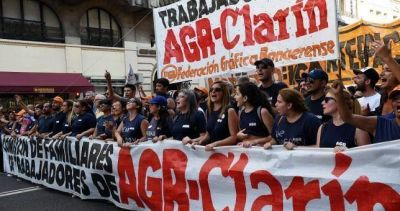 Triaca no recibi� a los despedidos de AGR-Clar�n