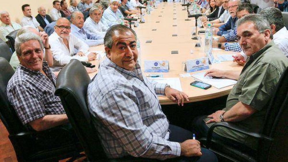 La CGT tensa la relaci�n con el Gobierno: 