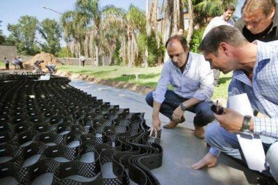 El Municipio licita la compra de m�s geoceldas para calles de Colastin�