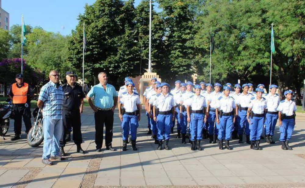 Rossi present� en sociedad a la flamante Polic�a Local