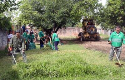  Capitanich cort� pasto en el barrio Mujeres Argentinas