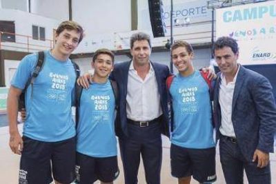 U�ac en la inauguraci�n del campus de los Juegos de la Juventud