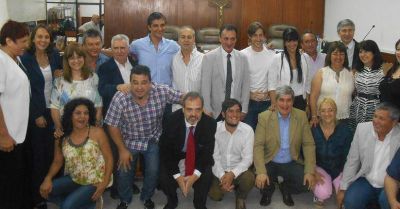 Elecci�n clave para Katopodis: de los 12 concejales que renuevan, 10 son oficialistas