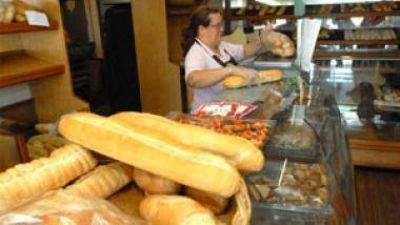 Aument� $2 el precio del pan y no descartan nuevos incrementos
