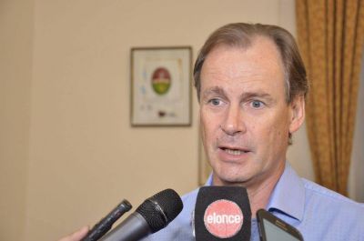 El Gobernador se mostr� cauto al referirse a la anunciada renuncia de Chiara D�az 