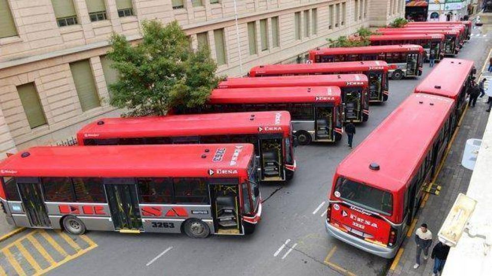 El transporte urbano de Paran� recibi� en enero casi 14 millones de pesos, un 24 por ciento m�s que en el mismo mes del 2016 