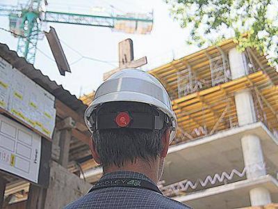 La construcci�n no consigue levantar