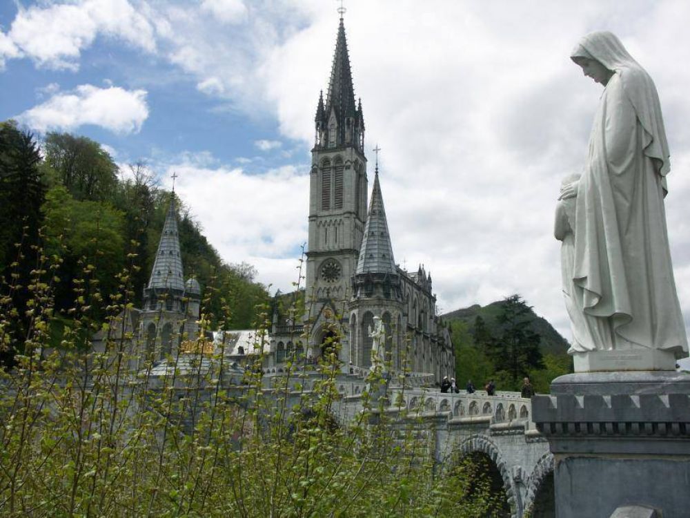 Celebrarán solemnemente en Lourdes la XXV Jornada Mundial del enfermo