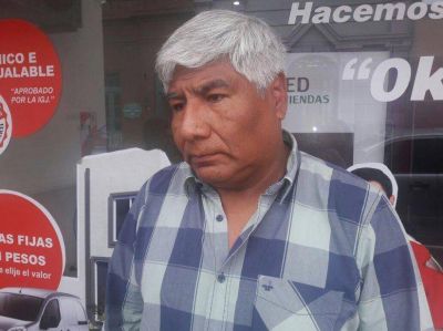 Docentes aguardan convocatoria