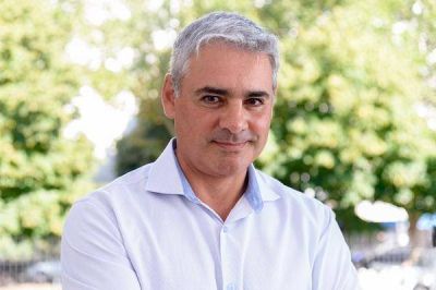 Proponen becas para avanzar en investigaciones contra el c�ncer