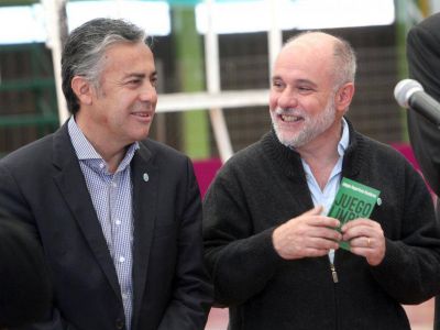Cornejo defendi� el recorte de subsidios a los colegios privados