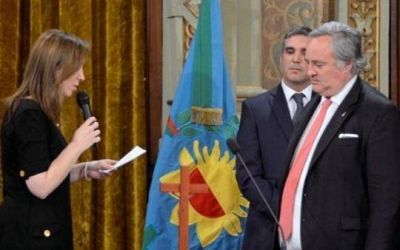 De La Torre: vino a sostener a Arroyo y lo echan a �l