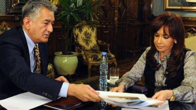 Nuevo gui�o de Alberto Rodr�guez Sa� a Cristina Kirchner