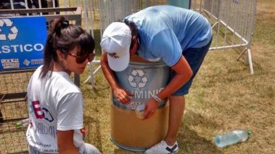 Campa�a de reciclaje de residuos en el Baradero Rock