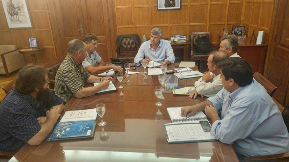 Panfilo Ayala y la Federacin Agraria se reunieron con el ministro Ricardo Buryaile