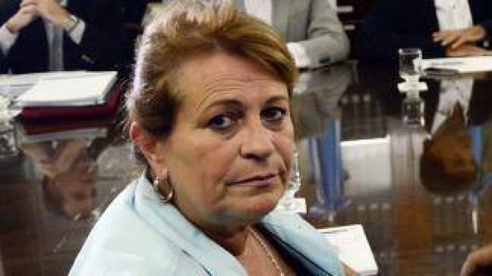Los gremios docentes exigen un sueldo m�nimo de $13 mil