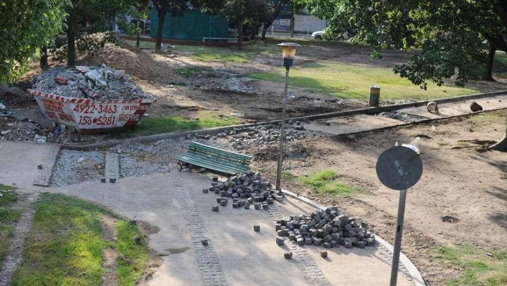 En pleno verano, est�n cerradas seis plazas de Belgrano, N��ez y Colegiales