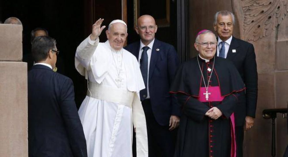 El Papa Francisco organiza una cumbre de obispos en EEUU para rechazar el muro de Trump