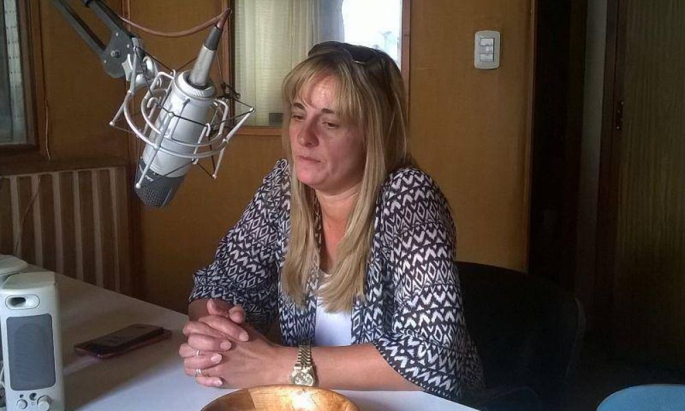 Susana Lizarrondo: �Resalto la responsabilidad de los dos bloques de la oposici�n�