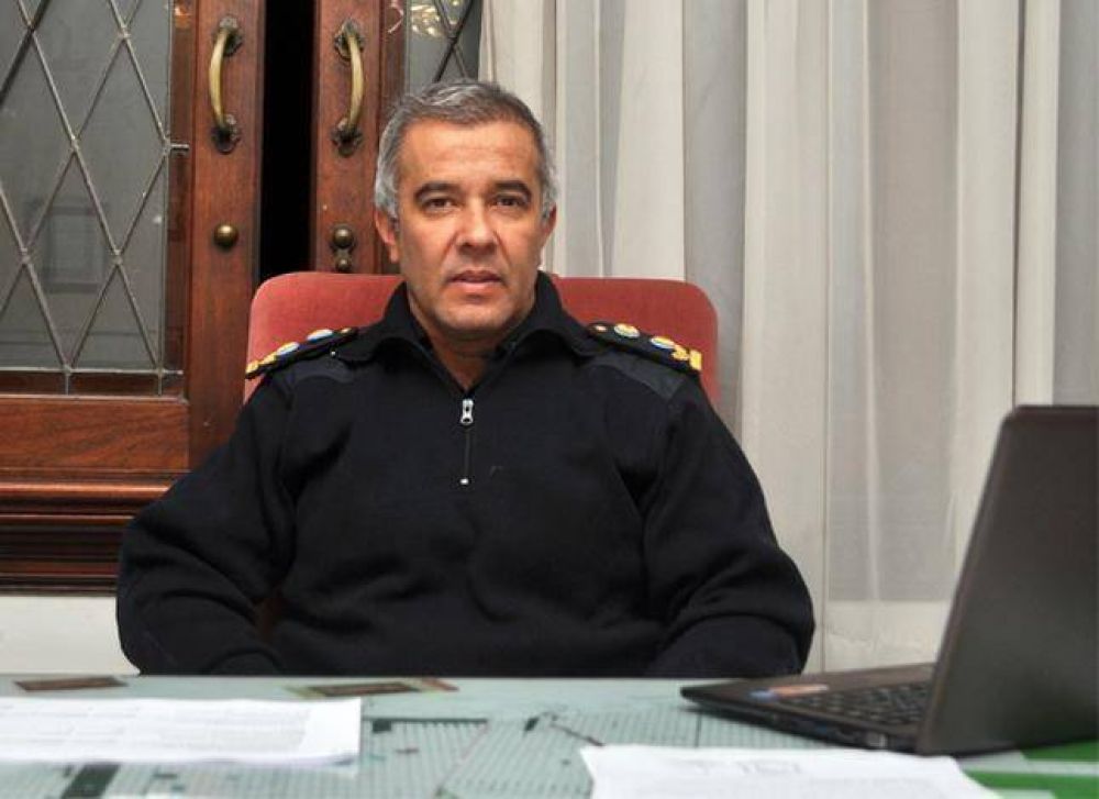 La interna policial al rojo vivoDi Pasqua denuncia al jefe de la polica bonaerense
