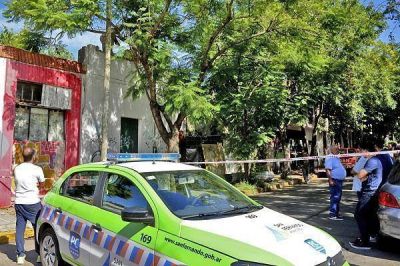 San Fernando demoli� una vivienda clandestina con peligro de derrumbe
