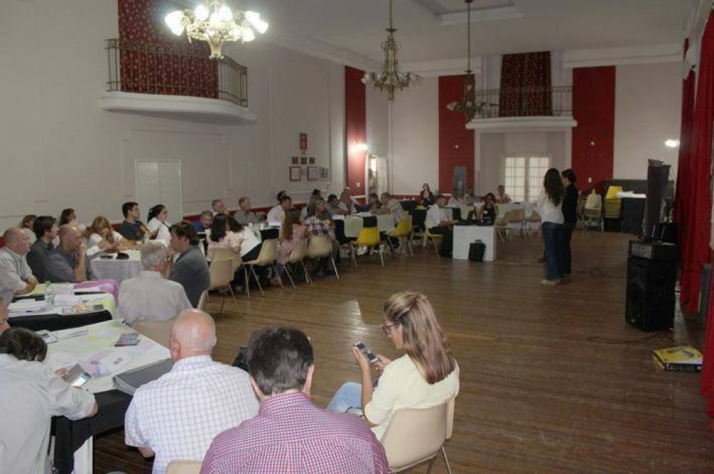 La Provincia capacit� en Rojas a municipios en Alerta Temprana