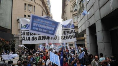 Arranca la jornada de protesta de los bancarios