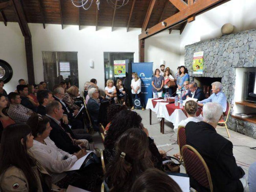 Tandil fue sede del encuentro bonaerense de municipios saludables de Buenos Aires Surf