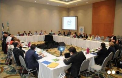 Far�as insisti� en que la Naci�n se ocupe de la cuesti�n salarial