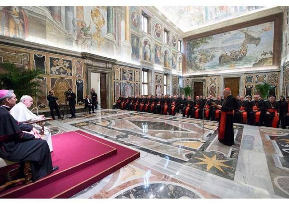 Papa: Humanizar la educaci�n impulsando la cultura del di�logo