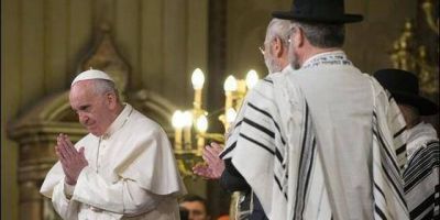 �La actitud antisem�tica es contraria en todo a los principios cristianos�