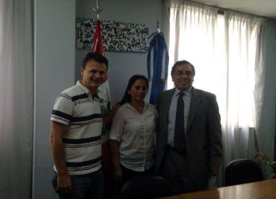 El concejal Bruera se reuni� con los c�nsules latinoamericanos