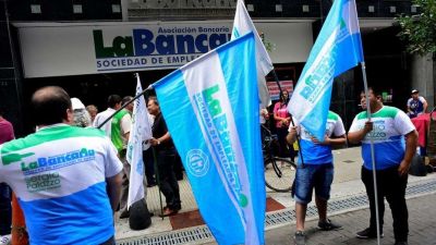 Segunda jornada de protesta de los bancarios