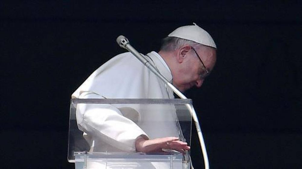 Tras las cr�ticas an�nimas, el Papa afirma que 