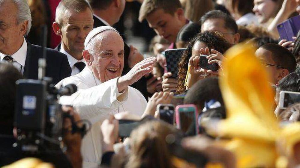 Importancia de la primera visita del Papa Francisco a una Universidad p�blica en Roma