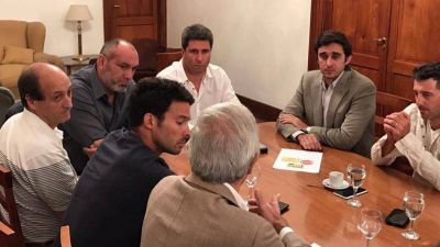U�ac se reuni� con gente del ciclismo para proyectar la construcci�n de bicisendas