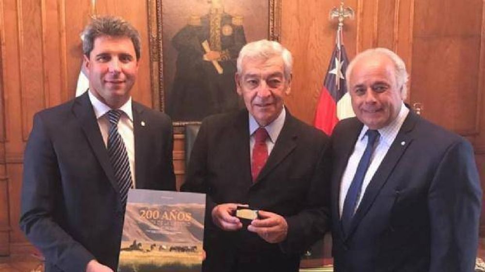 Uac y Lima visitaron al embajador argentino en Chile