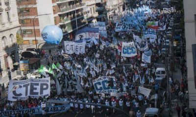 Organizaciones sociales se movilizar�n ma�ana por la Emergencia Social